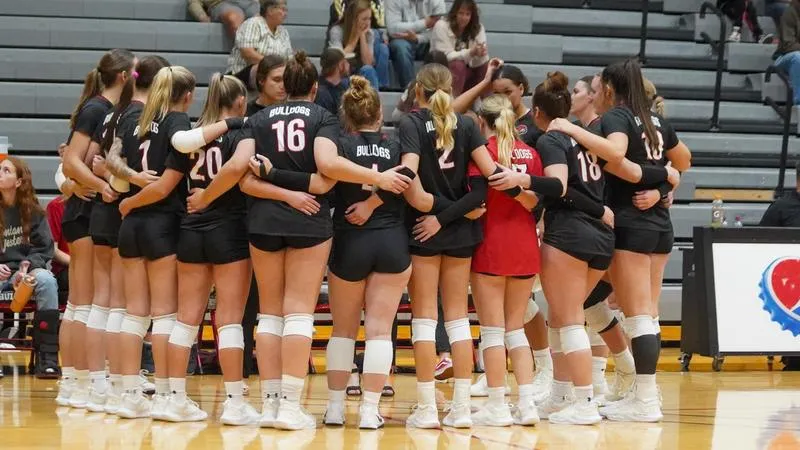 Bulldog Volleyball Falls to #15 The Master's 3-0 Saturday
