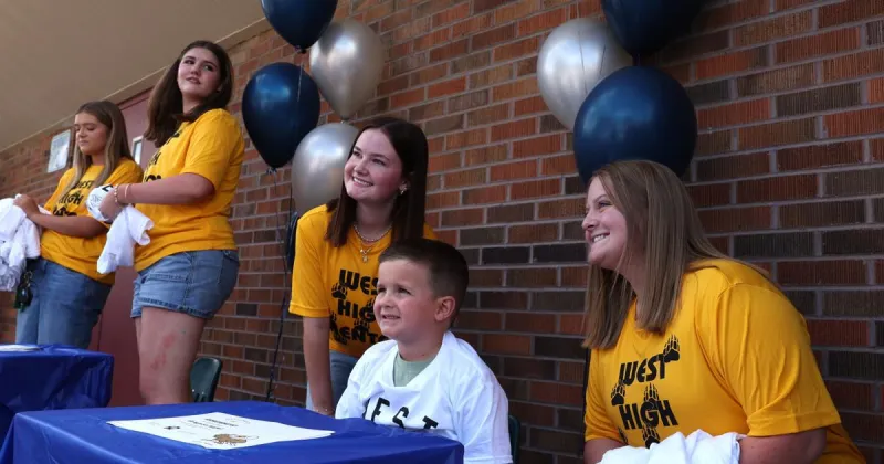 Photo: Class of 2039 starts kindergarten on Wednesday