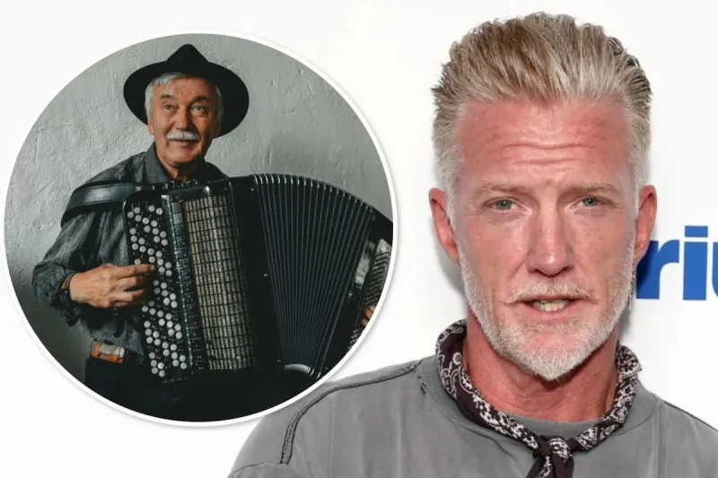 Why Josh Homme Credits Polka Lessons + The Doors For Helping Shape Queens of the Stone Age