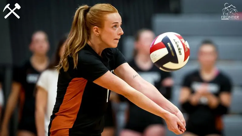 Volleyball sweeps Mayville to begin conference play