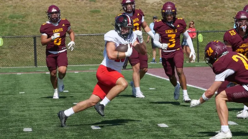 Nourse's Record Breaking Performance Lifts Montana Western Football Over MSU-Northern 49-35