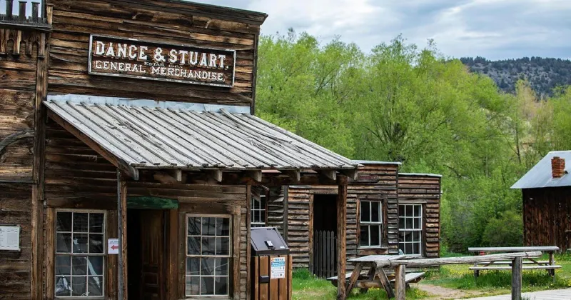 Virginia City Art Show showcases 12 artists