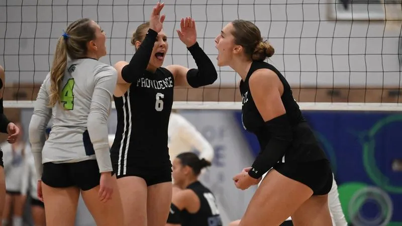 Argos Sweep Comets in Home Opener