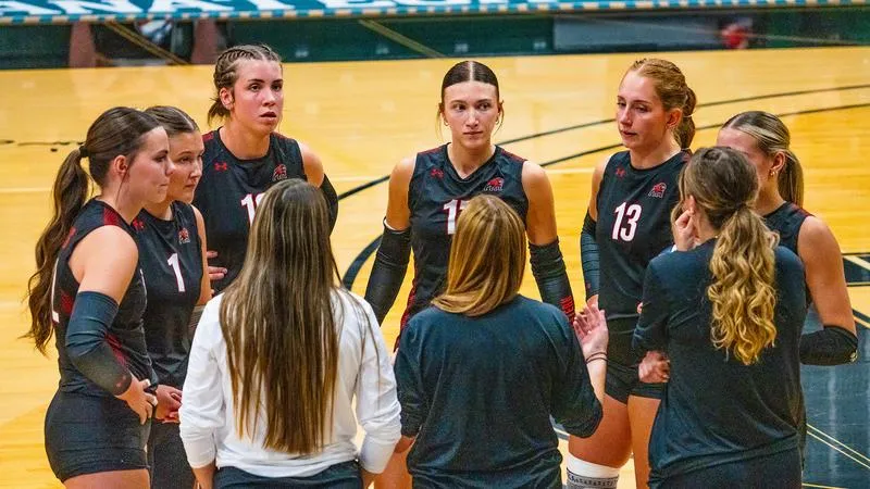 UMW Volleyball Competes at Dakota State and #16 Bellevue