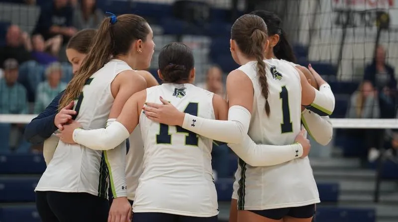 Argos Fall to Blue Hawks in Five Set Thriller