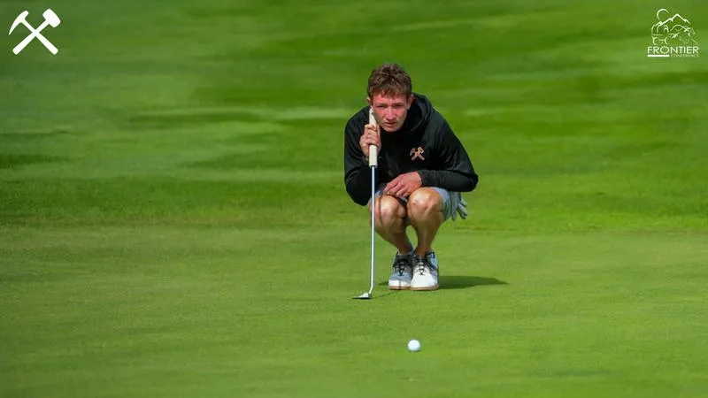 Men's golf begins season with 36 holes at Mayville Fall Invite
