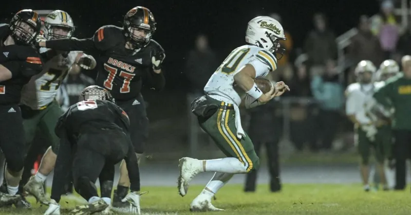 High school football rankings: Whitefish climbs to No. 1, Great Falls CMR cracks AA top 5