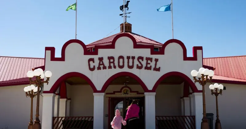 Spirit of Columbia Gardens Carousel to host father-daughter dance on Oct. 2
