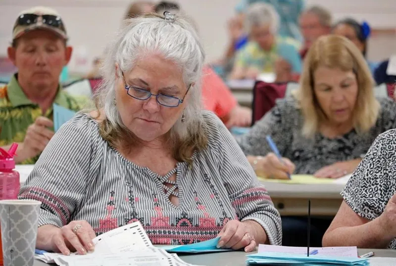 SupCo greenlights national citizenship database ahead of midterms