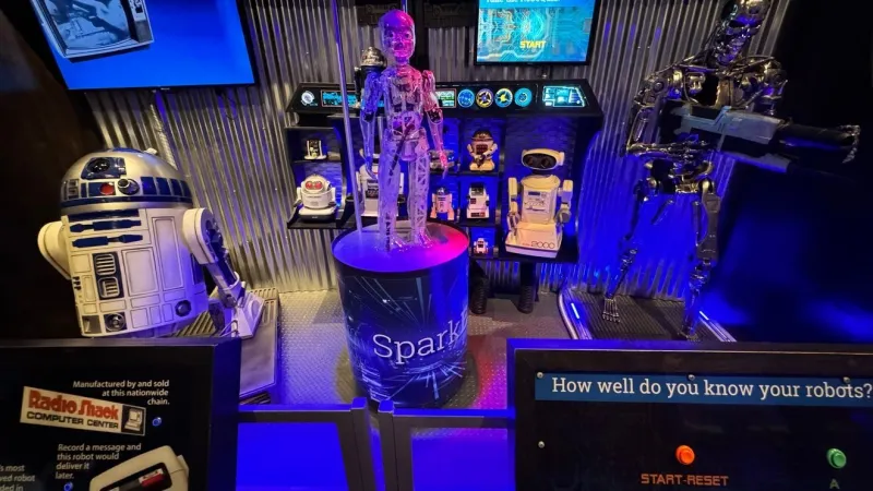Luke Skywalker's lightsaber comes to Museum of the Rockies