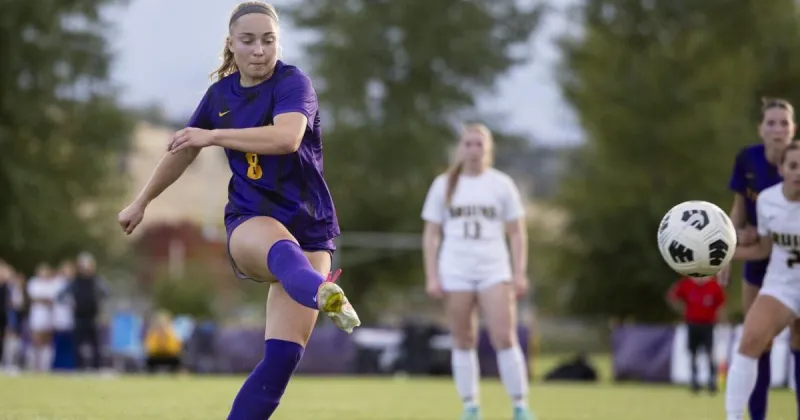 Missoula Sentinel's Eliza Ascher, back from injury, scores 20th goal in win over Capital
