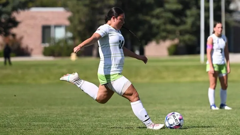 Autumn Apana-Purcell's Brace Pushes Argos Past Geoducks