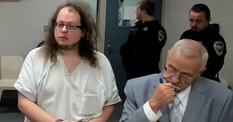 Laurel couple accused of grooming, abusing underage girls