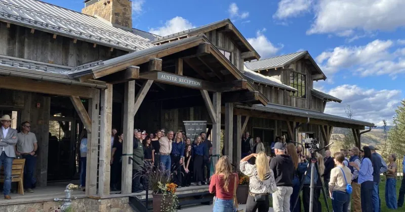New Paradise Valley resort, Auster at Dome Mountain, opens to the public