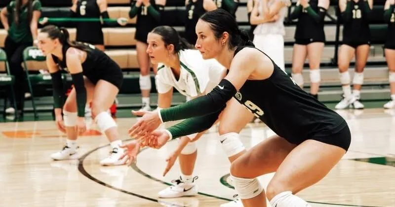 Rocky volleyball falls to Carroll in four-set home battle