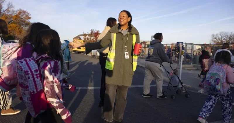 Helena, East Helena schools participate in Walk to School Day