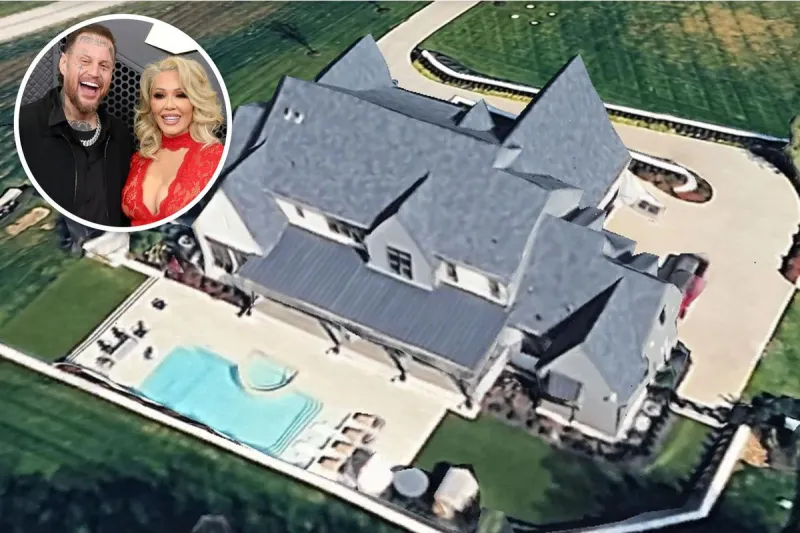 PICS: Jelly Roll + Bunnie Xo's Nashville Mansion For Sale