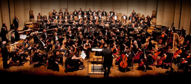 Kahn takes to stage in new role for New World, New Beginnings symphony concert