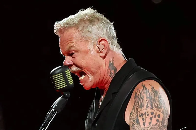 James Hetfield Calls Out 'Other Entertainers' With an Agenda at Metallica Sphere Show