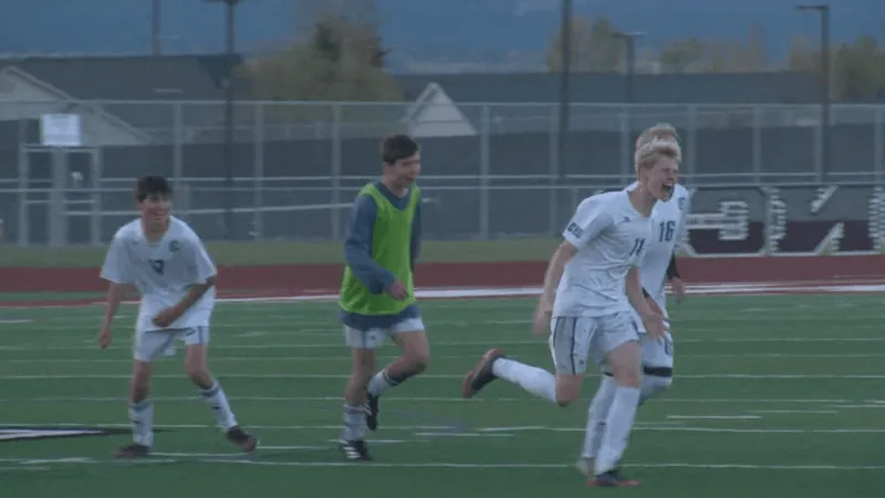 Corvallis advances with 3-1 playoff win over Hamilton