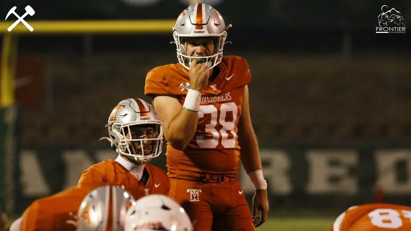 Football's Kautzman honored on Fred Mitchell Award Midseason Watch List