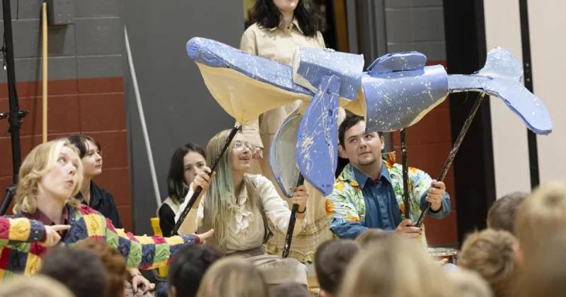 Helena High drama students bring 'Fabulous Firsts' books to life for Smith Elementary