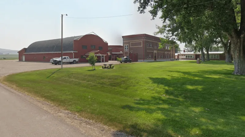 Authorities respond to possible bomb threat at Simms High School