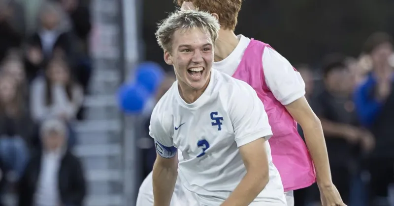 Skyview boys win thriller, West girls post shutout in crosstown playoff bouts