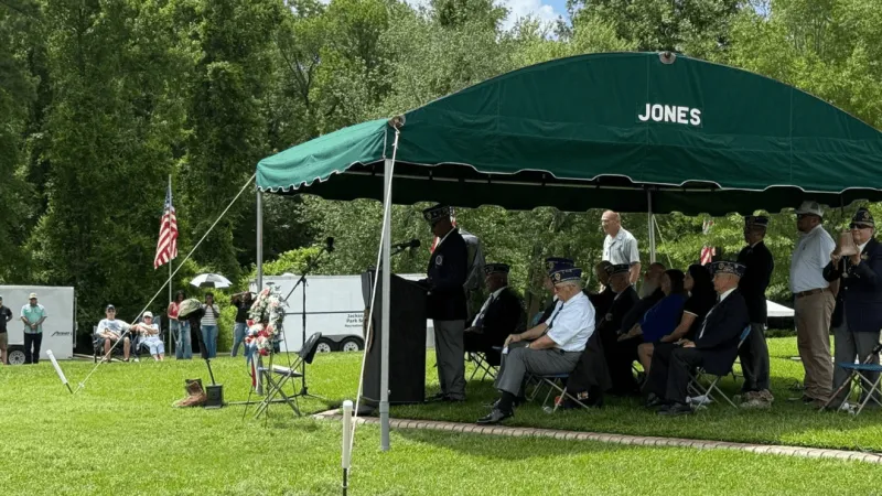 Jacksonville holds Memorial Day observance to thank Purple Heart veterans