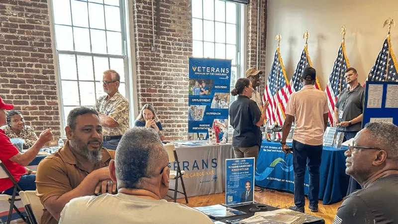 Veterans discuss benefits legislation with Congressman Davis