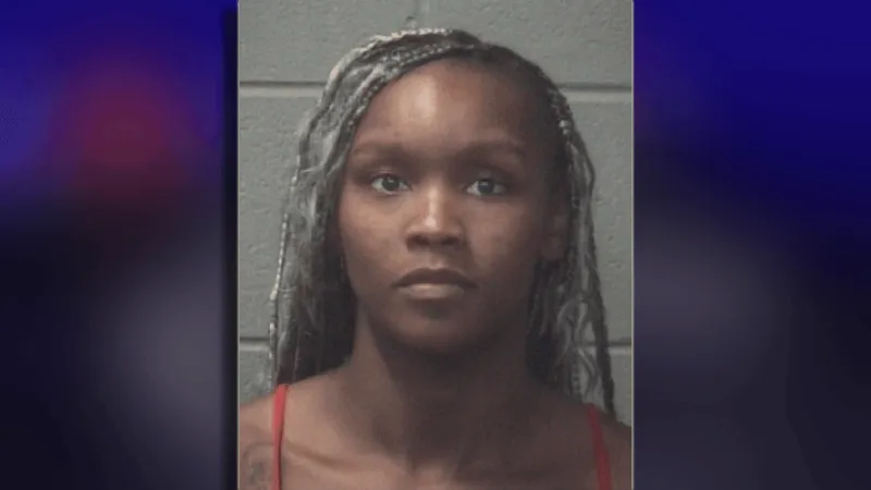 Maysville woman accused of leaving 5-year-old child home alone
