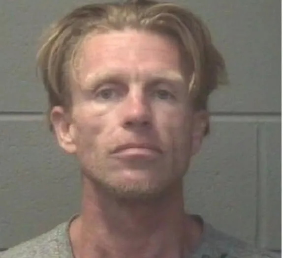 Manhunt continues for Richlands man accused of shooting at Onslow deputy