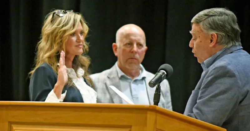 Schools Superintendent Takes Oath of Office