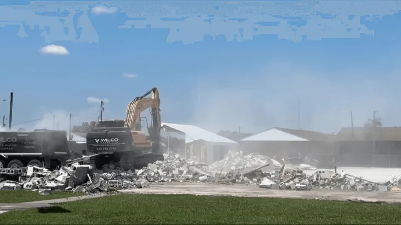 Cleanup advances at American Legion Post 265 site after storm collapse in Jacksonville