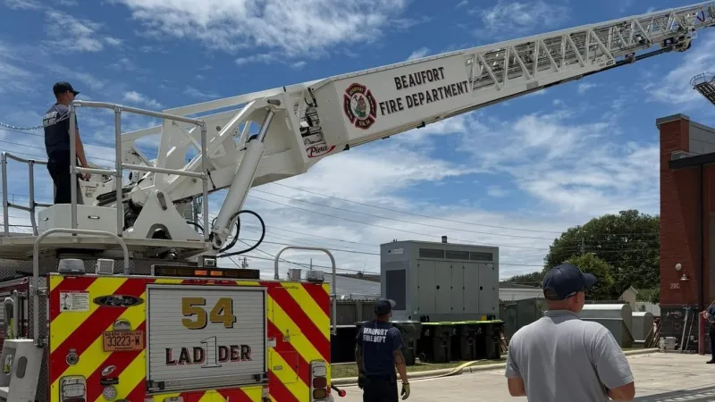 Beaufort Fire Department trains with aerial ladder to strengthen rescue readiness