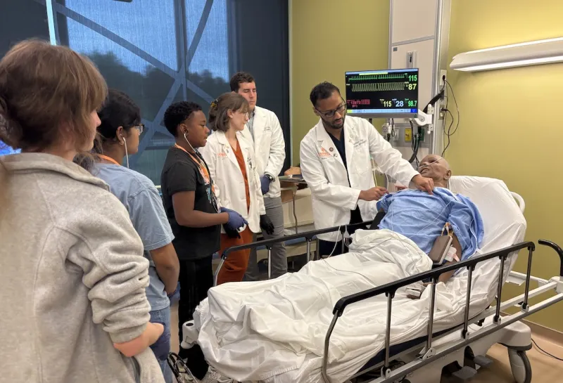 Med school hosts area high schoolers for day-long White Coat workshop