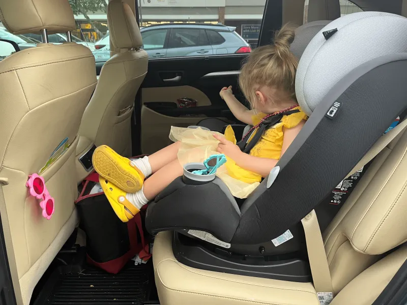 NC lawmakers consider changes to vehicle child seat laws