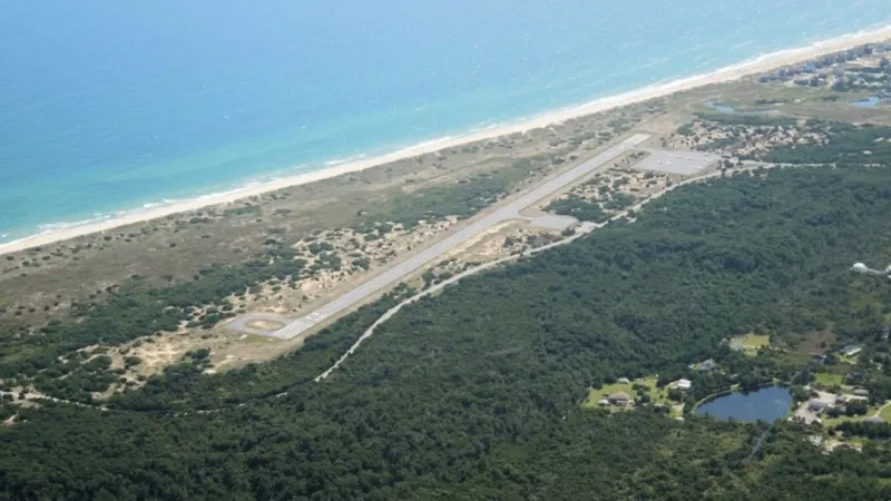 Flights rerouted as HSE closes; pilots urged to use nearby Outer Banks airports