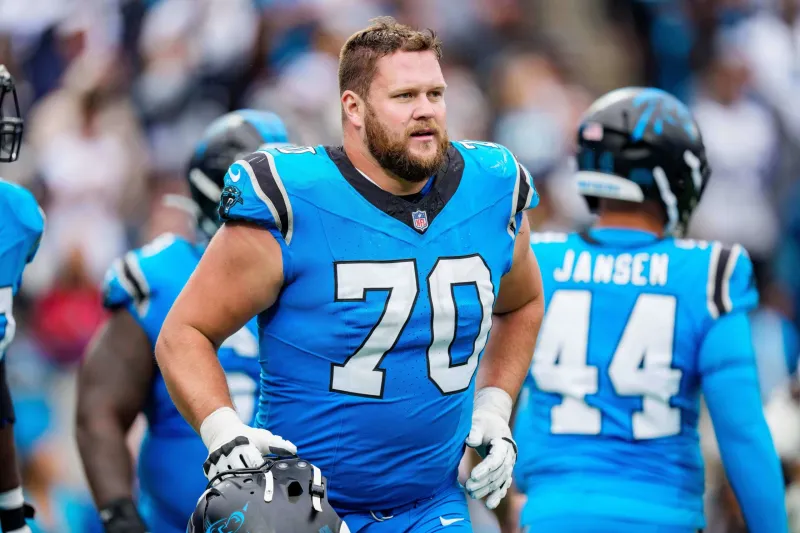 Panthers re-sign veteran OL Brady Christensen
