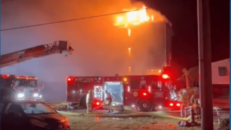South Shore Drive in Surf City to narrow to one lane for fire-damaged removal