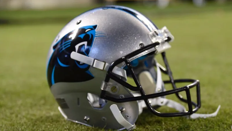 Panthers lose OLB Nic Scourton to torn ACL on first day of training camp, AP source says