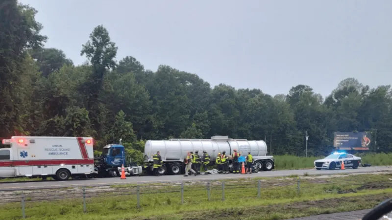 One Dead in Afternoon I-40 Crash in Pender County