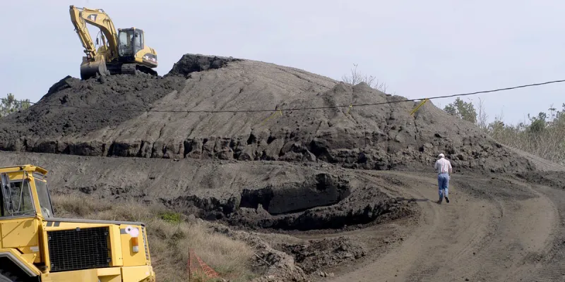 Hundreds of landfills unmonitored despite proximity to homes, schools, water sources