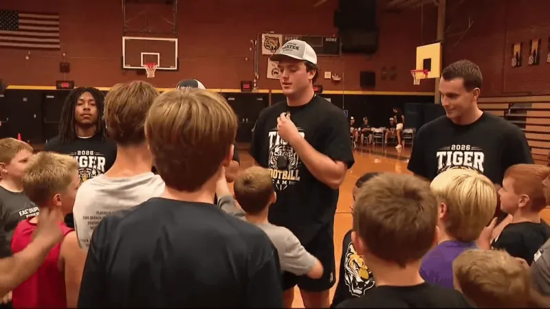 Former James Kenan and current ECU tight end Mason Brown hosts 1st youth football camp