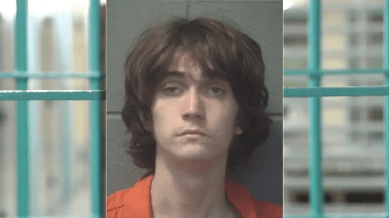 Surf City man accused of punching Onslow Memorial Hospital nurse