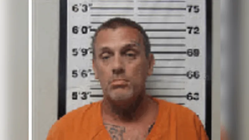 Duplin County man faces felony charges after Morehead City chase