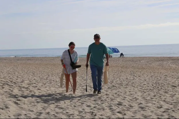 NC Aquarium at Fort Fisher Hosts Annual Back-to-School Beach Cleanup