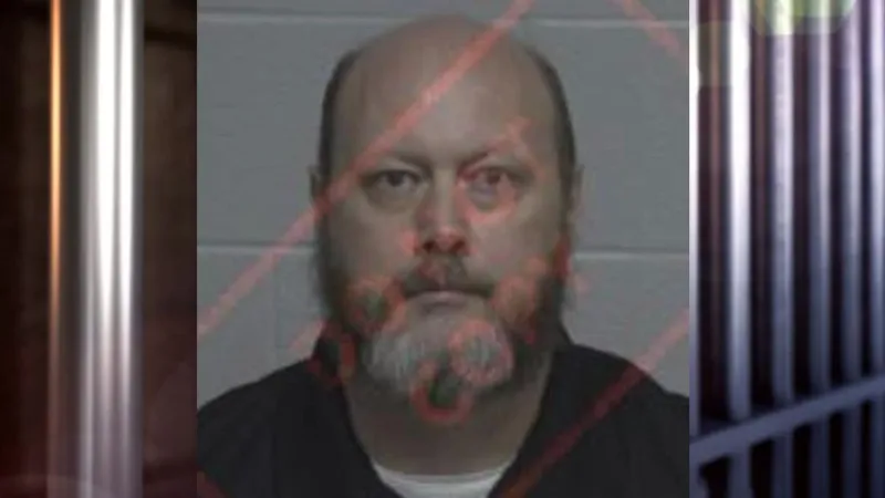 Fraudster billed nonprofit $941K for "refurbished laptops," prosecutors say