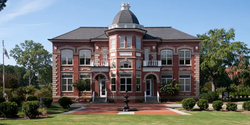 Audit reveals Zebulon financial weaknesses, excessive spending