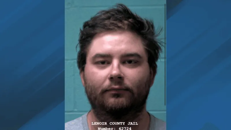 Lenoir deputy's traffic stop leads to high-speed pursuit into Greene County